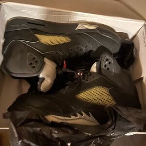 Nike air Jordan 5 black metallic